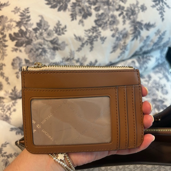 Michael Kors Cream and Brown Tote Bag with Gold Accents - Picture 3 of 4